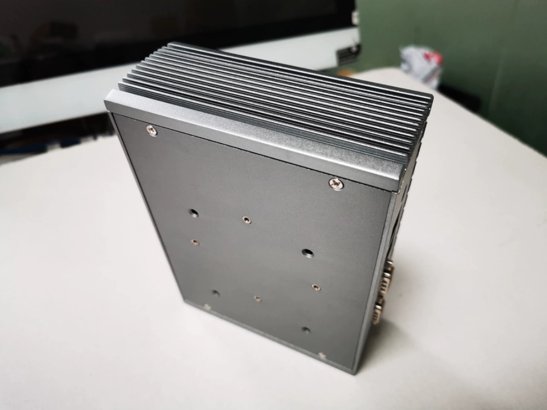 For Mini Industrial PC, Quad-C - огляд і ціна Fanless Industrial Pc Rs485 Core I7